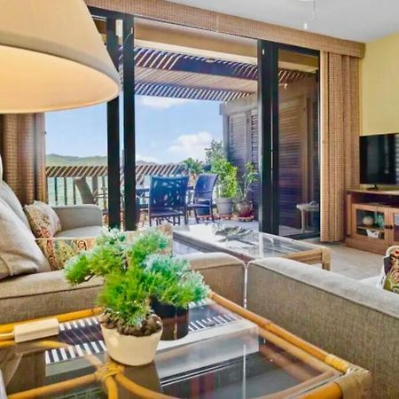 Sapphire Beachfront Condo 拿撒勒 外观 照片